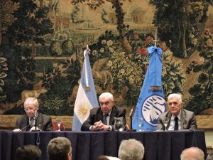 Dirigentes coincidieron en que "el crecimiento depende del sector agroalimentario" 1 DSCN2811