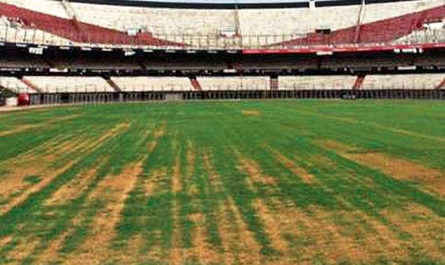 Por una confusión, aplicaron herbicida en vez de fungicida en la cancha de River 1 river3