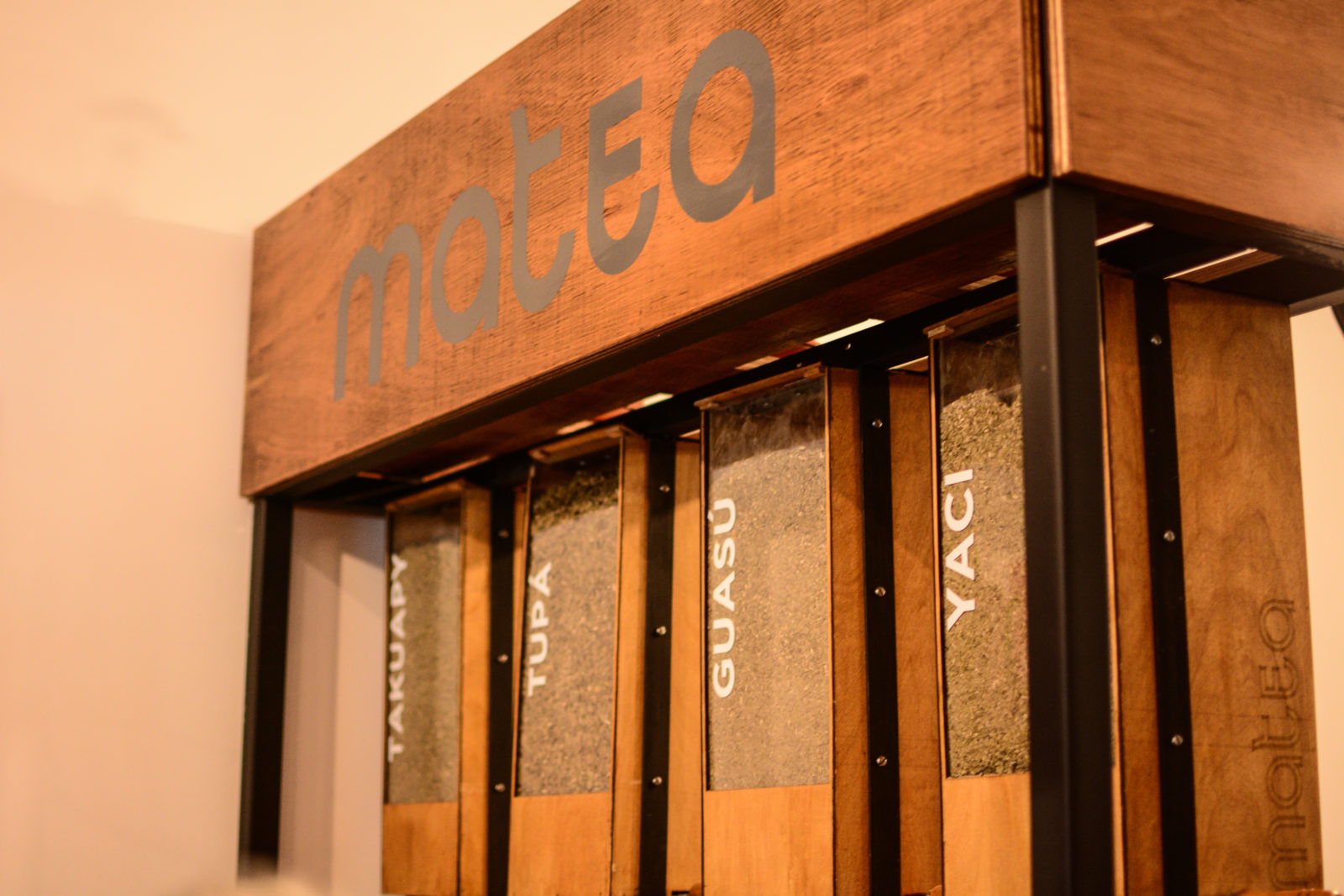 Abrió un "Mate Bar Boutique" con más de 30 tipos de yerba originales 2 mate alert 4