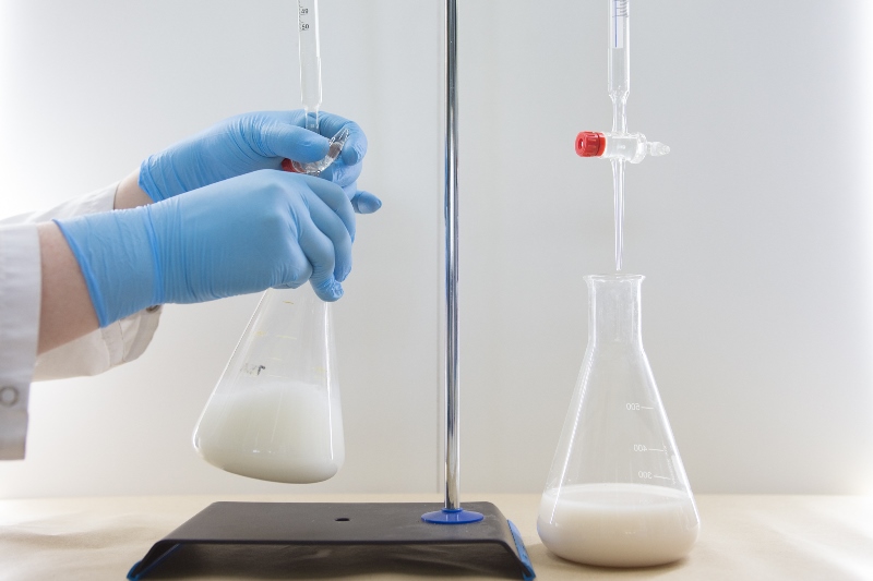 Sanitizador: la tecnología permite reutilizar la leche de descarte para alimentación animal 1 48866687626 b8548efaf8 o