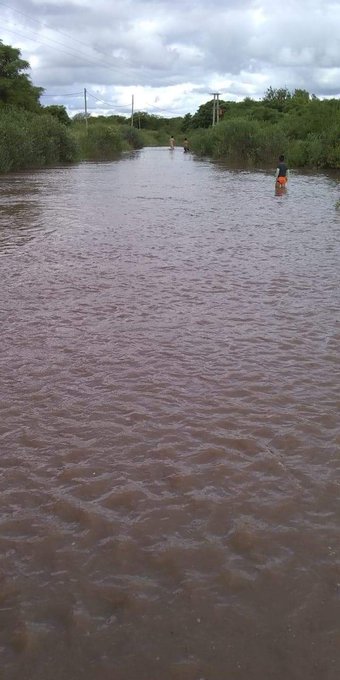 Las imágenes de las inundaciones en Tucumán tras las lluvias del fin de semana 3 camino inundado