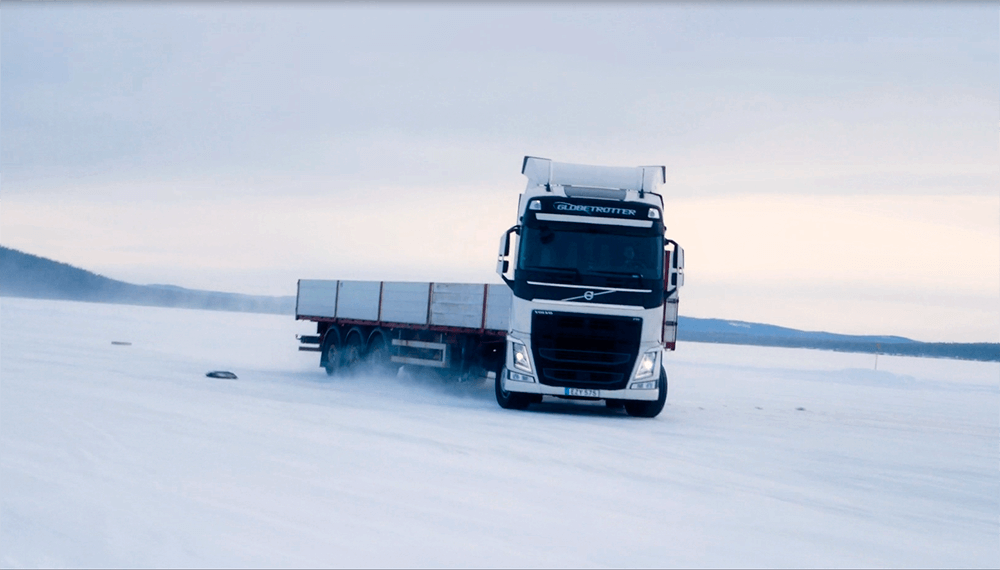 Volvo Argentina lleva la seguridad a un nuevo nivel en sus camiones a partir de agosto 2 volvo