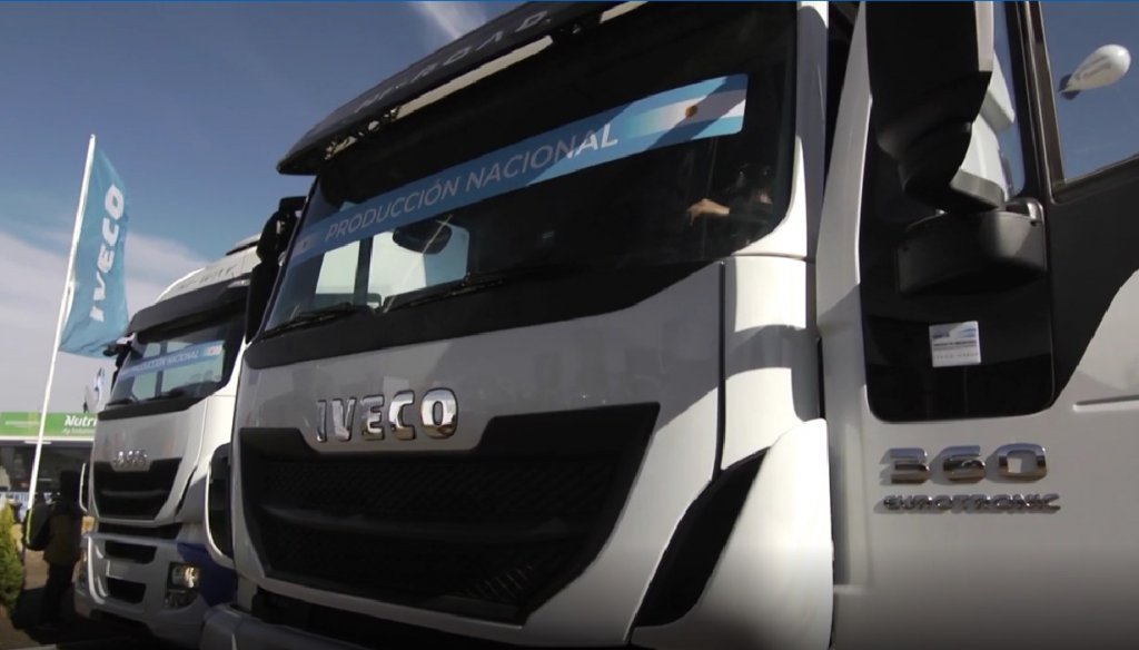 camiones iveco frente
