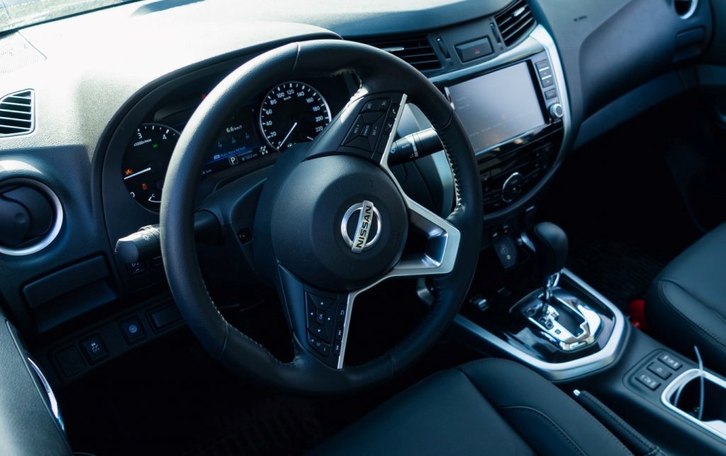 nissan frontier interna