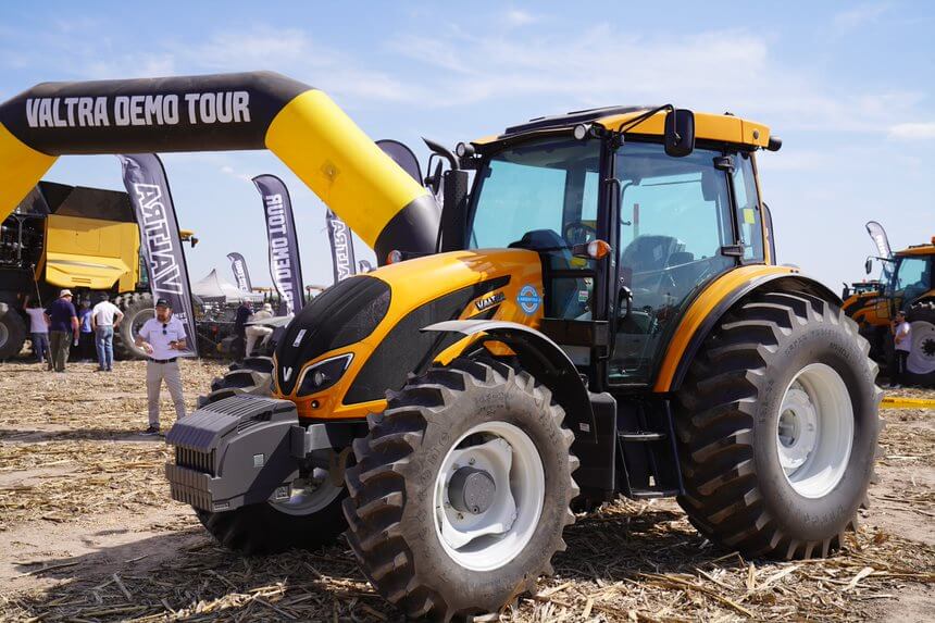valtra demo tour tractor