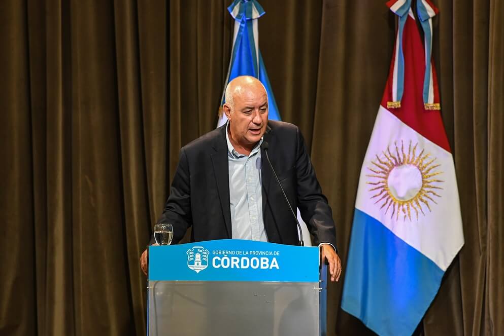 Luis Macario