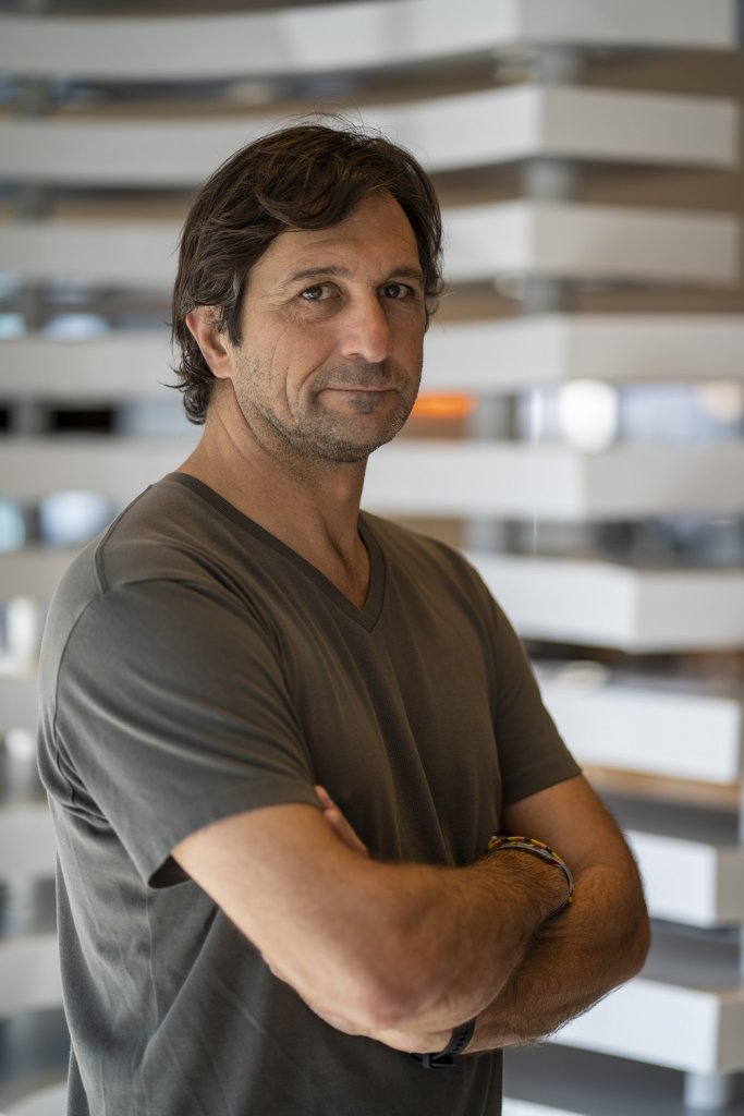 Una tonelada se convierte en un token: el campo también vive la “cripto revolución” 1 Eduardo Novillo Astrada CEO y Co fundador Agrotoken 5