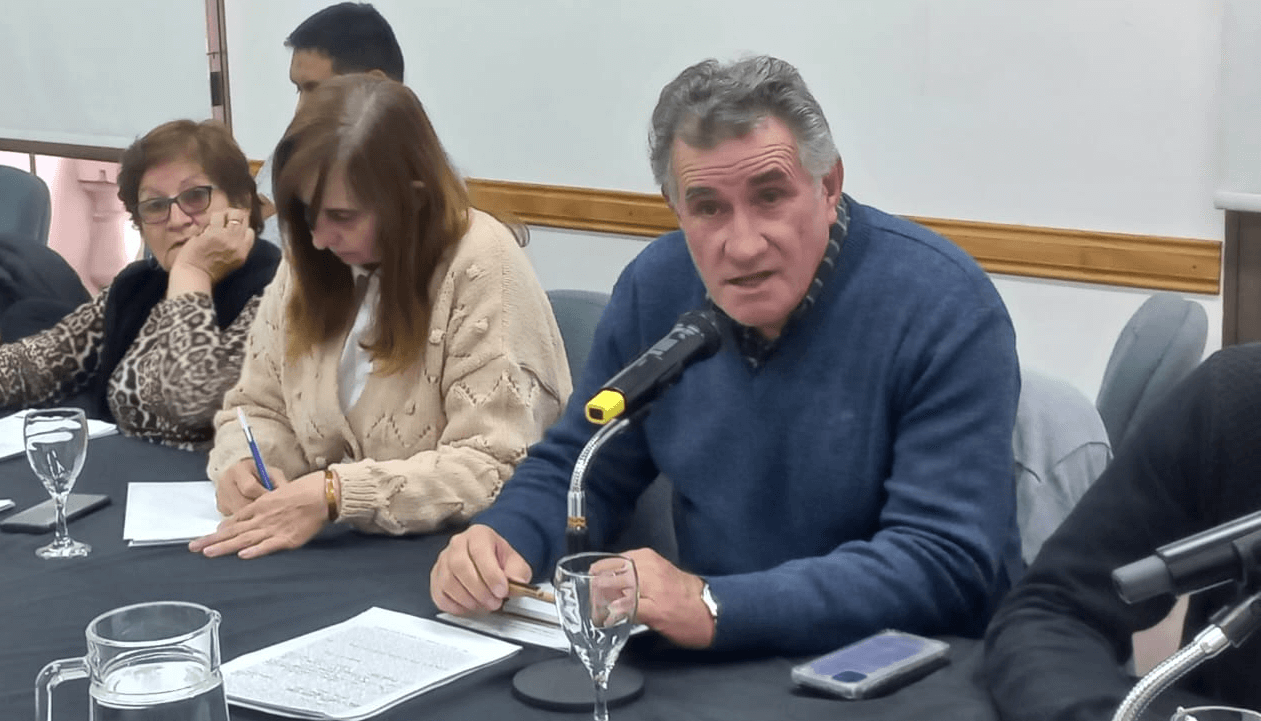 carlos achetoni faa