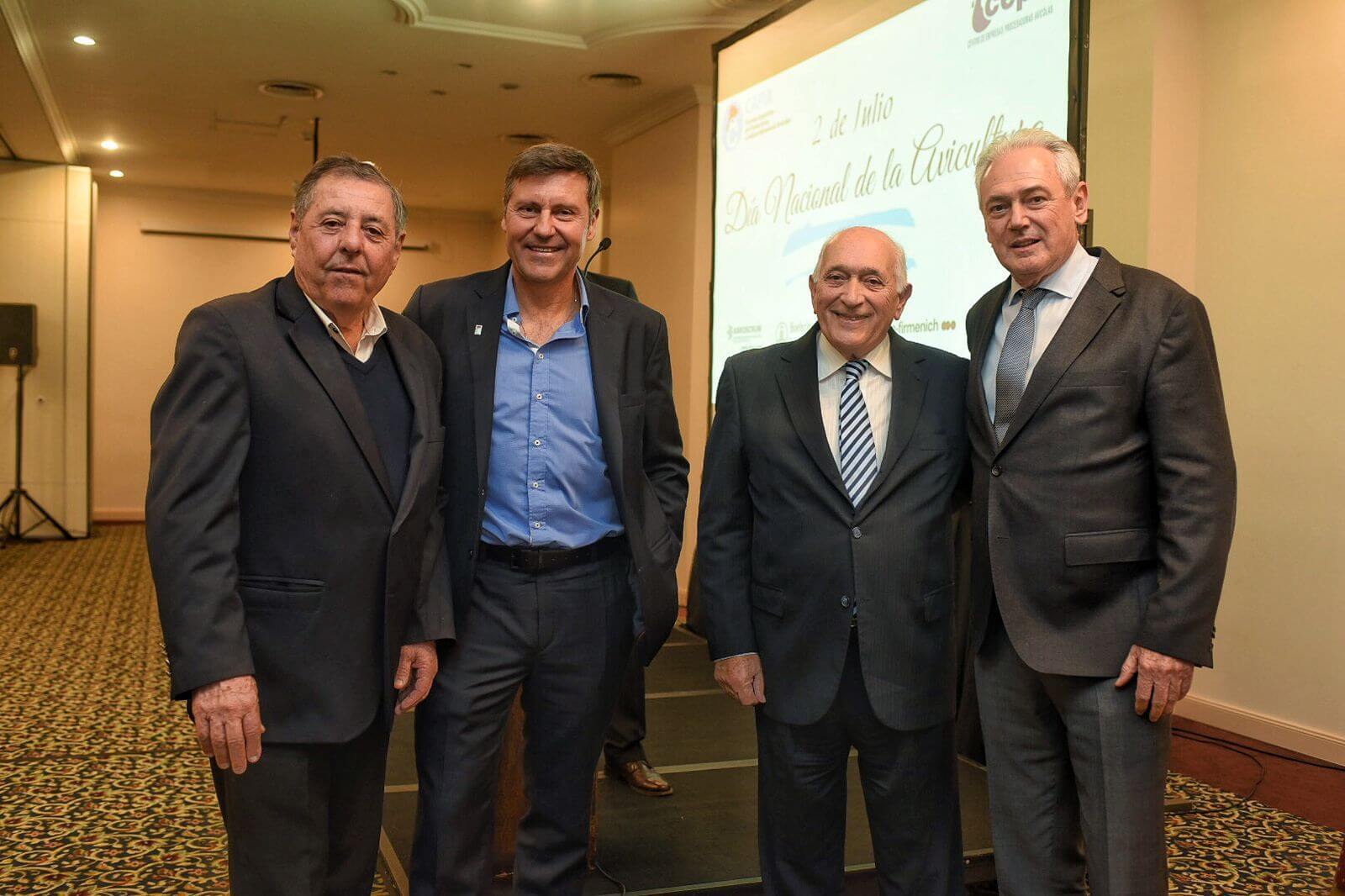 autoridades de cepa y capia con de angeli y benedetti