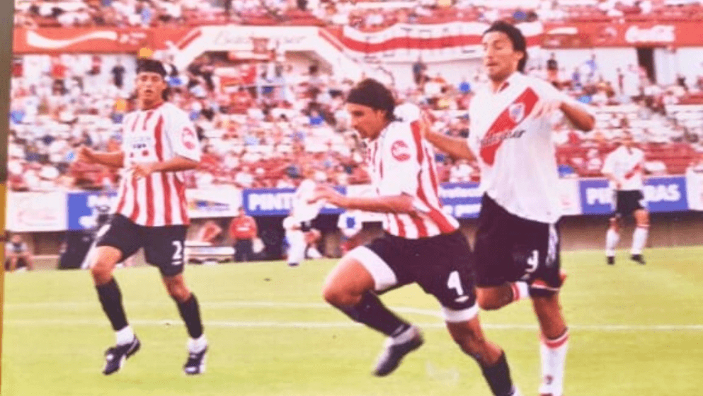 Fue futbolista, jugó en Europa y hoy trabaja como ingeniero agrónomo: “El campo es mi cable a tierra” 2 quique ortiz jugador