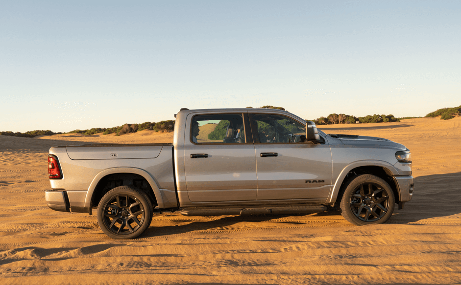 ram 1500 costado