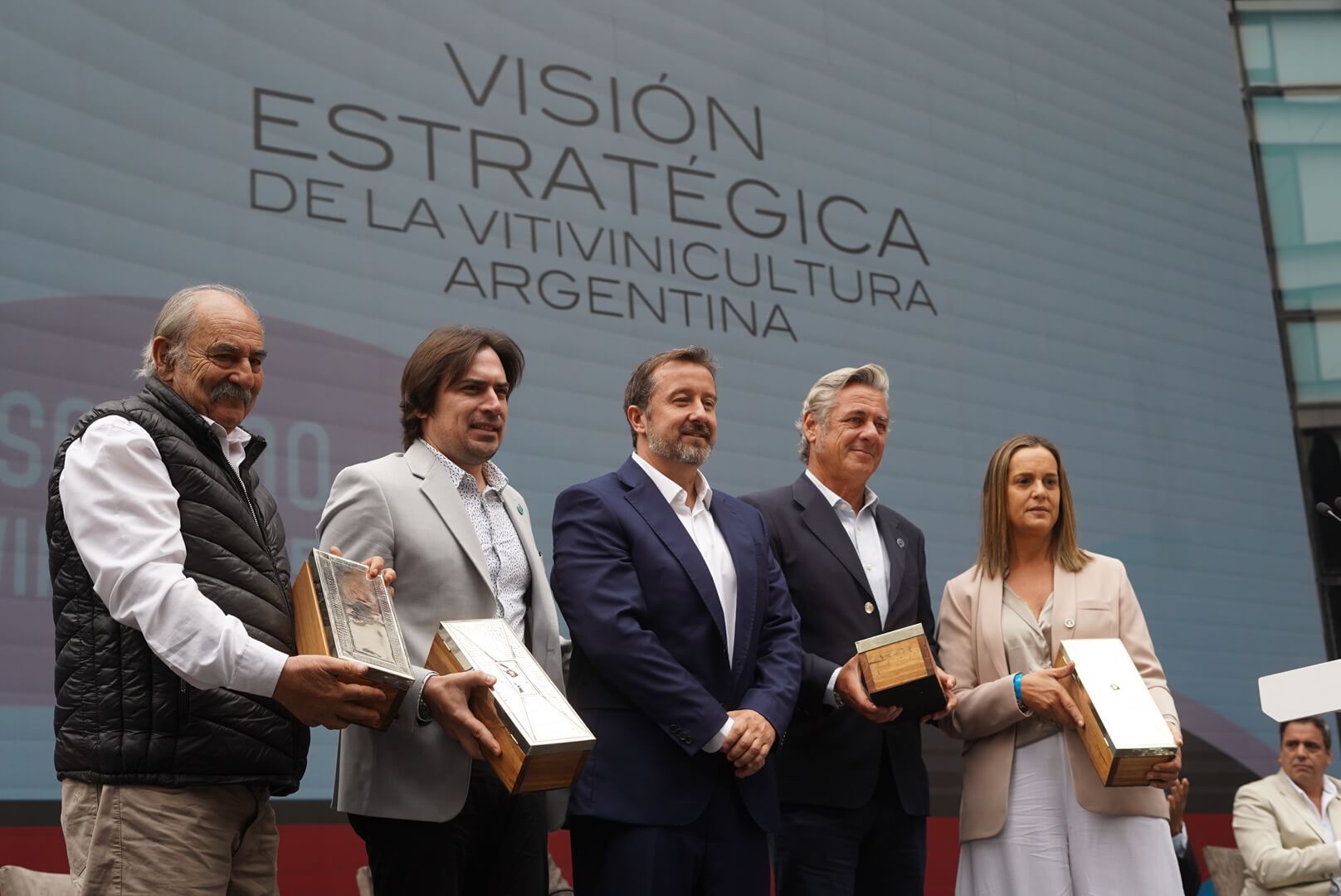 Mesa de Enlace y Gonzalez