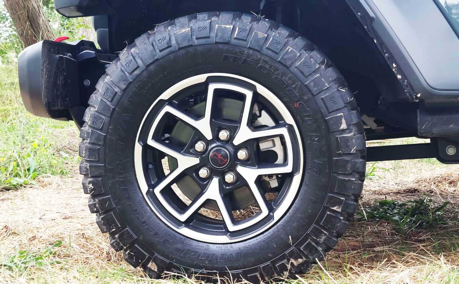 wrangler rueda
