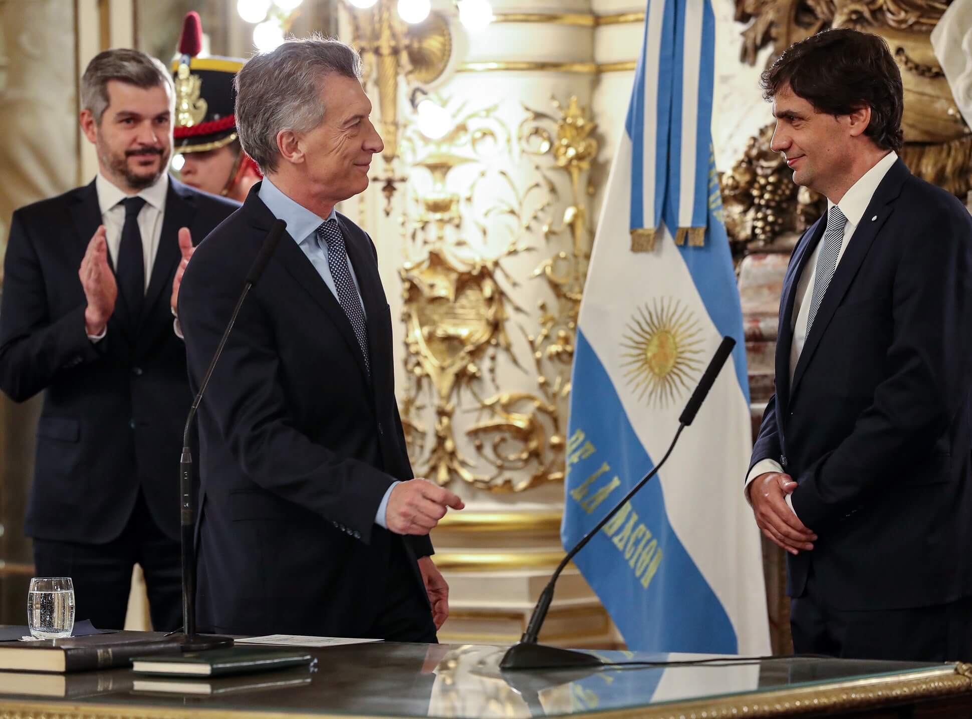 Macri lacunza