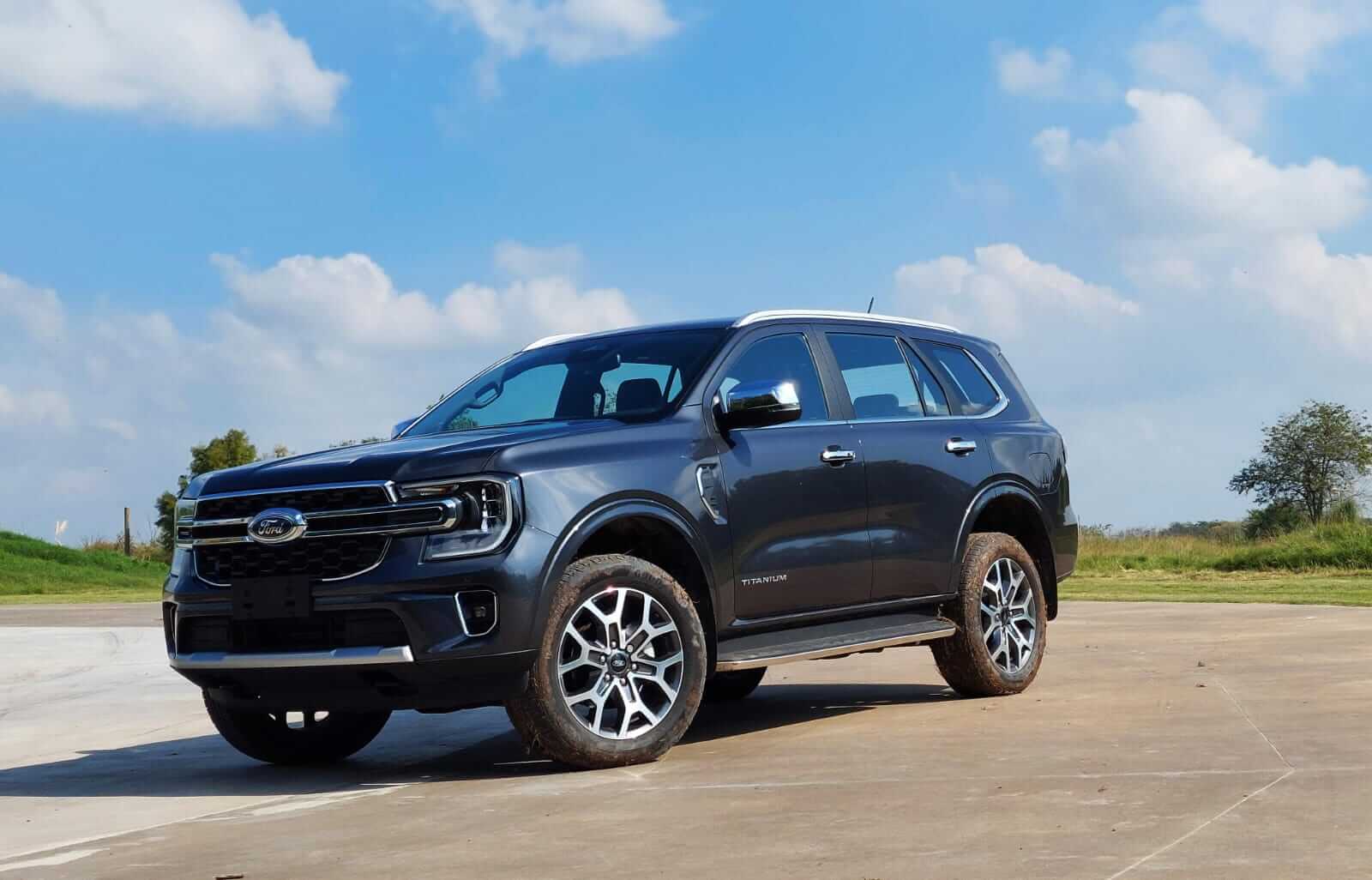 ford everest frente