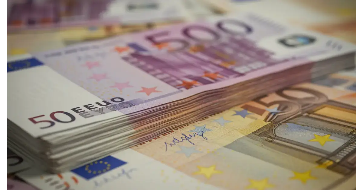 Euro Blue