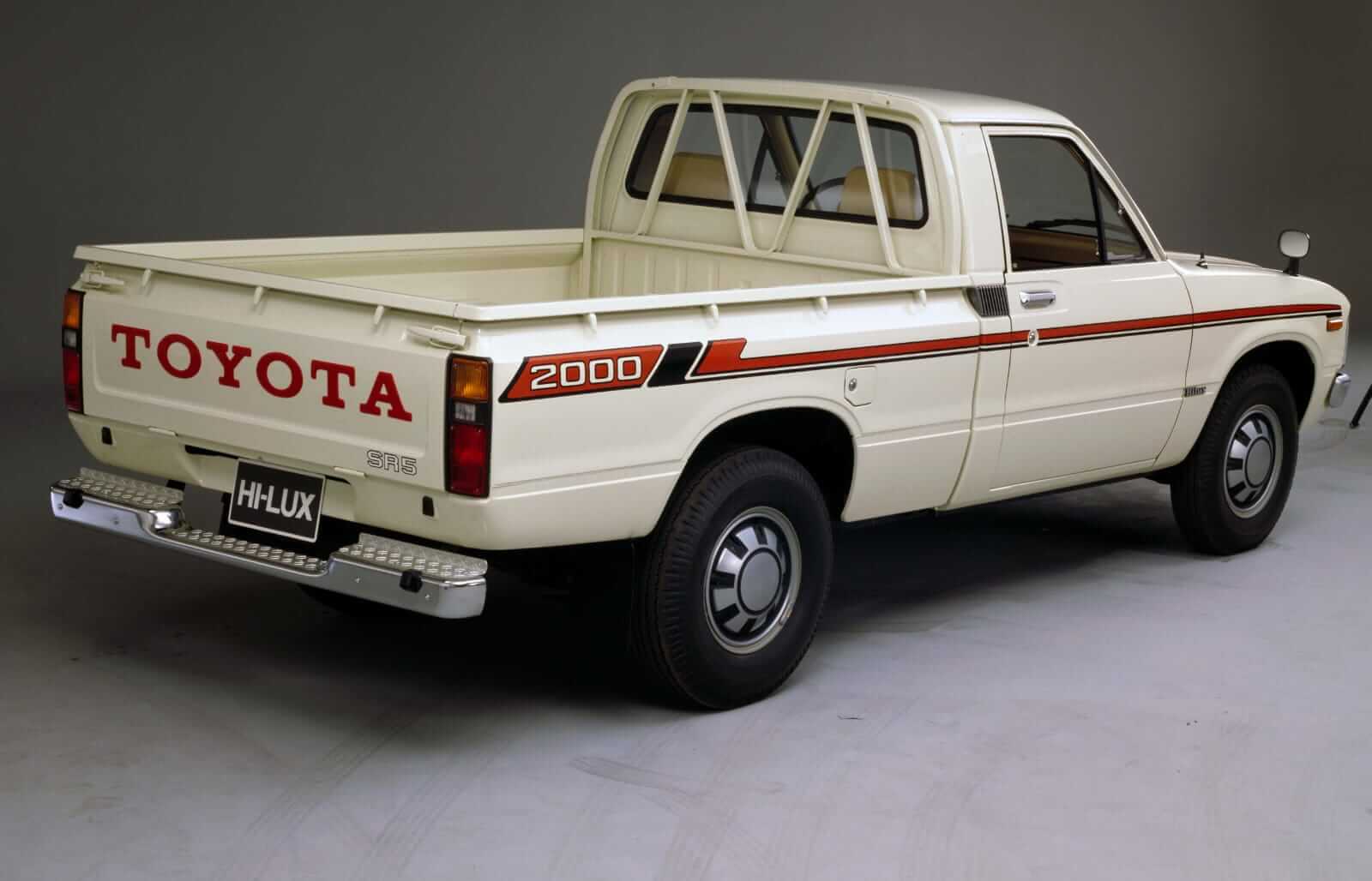 hilux 2000