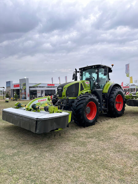 tractor claas segadora