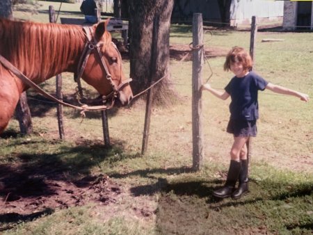 VIEJA Josefina de chiquita con caballo