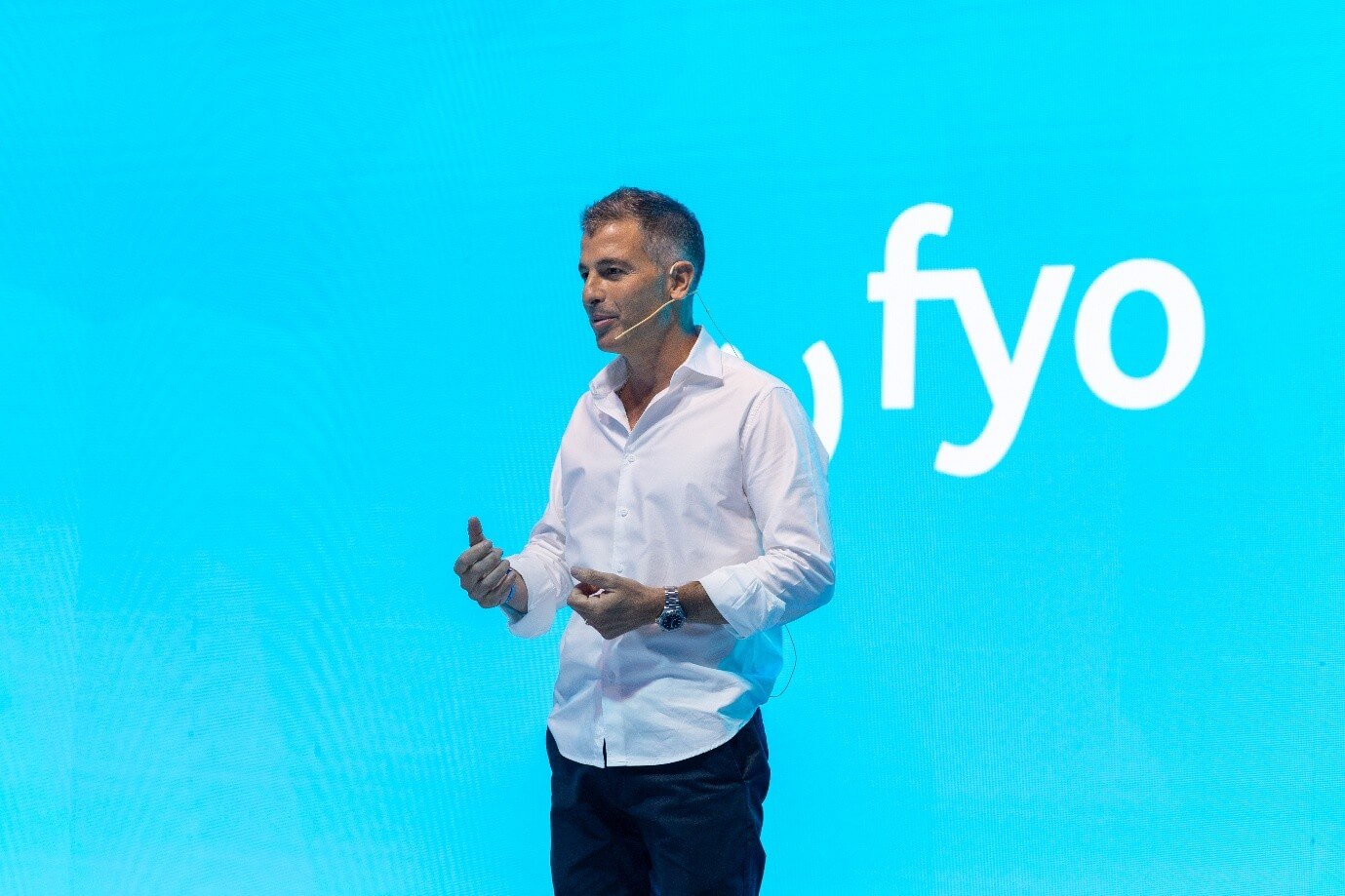 alejandro larrosa fyo