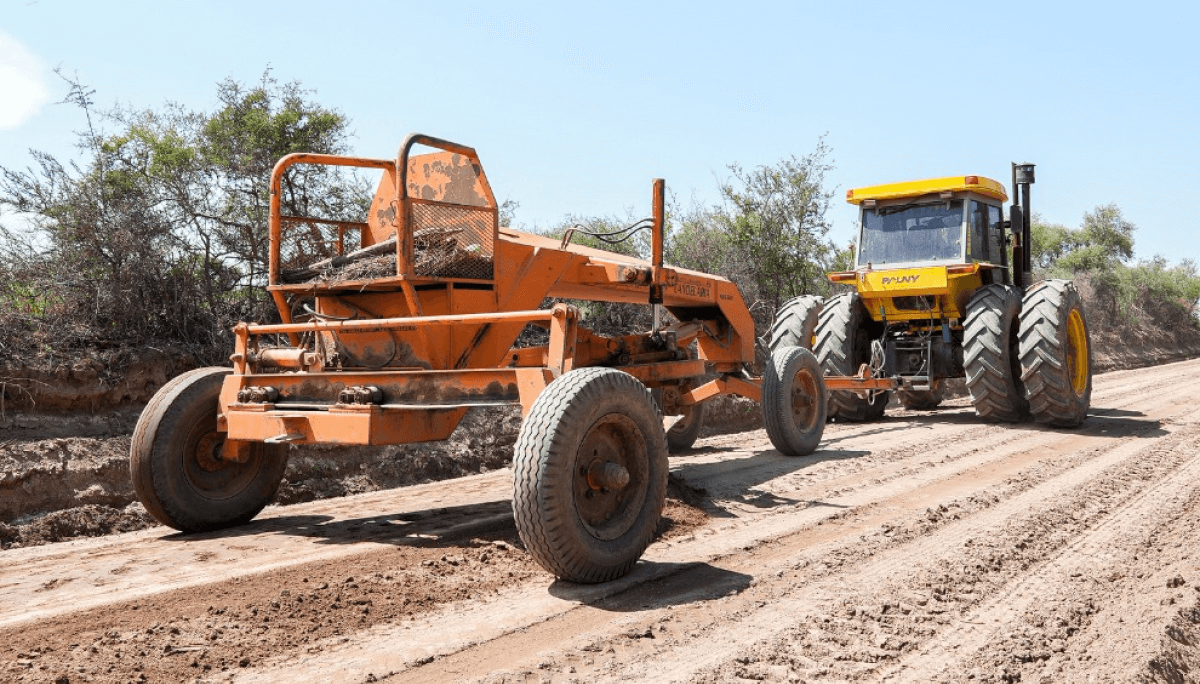 maquinaria vial caminos rurales obras