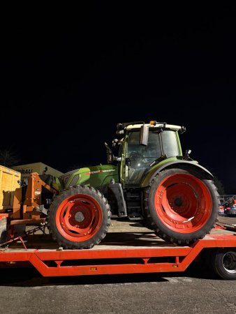 sival tractor