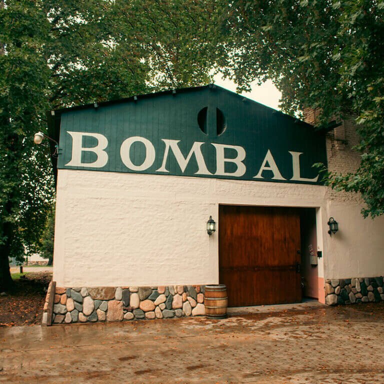 LA BODEGA